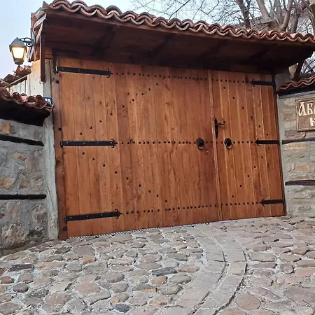 абаджиевата къща Kotel